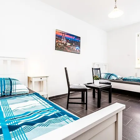 Messewohnung Buchforst דירה